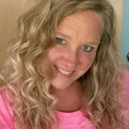 Je suis inscrite ici maintenant prête à faire du cul