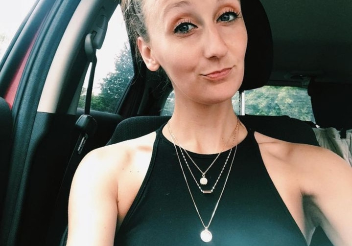 Une blonde nouvelle à Herne et toi